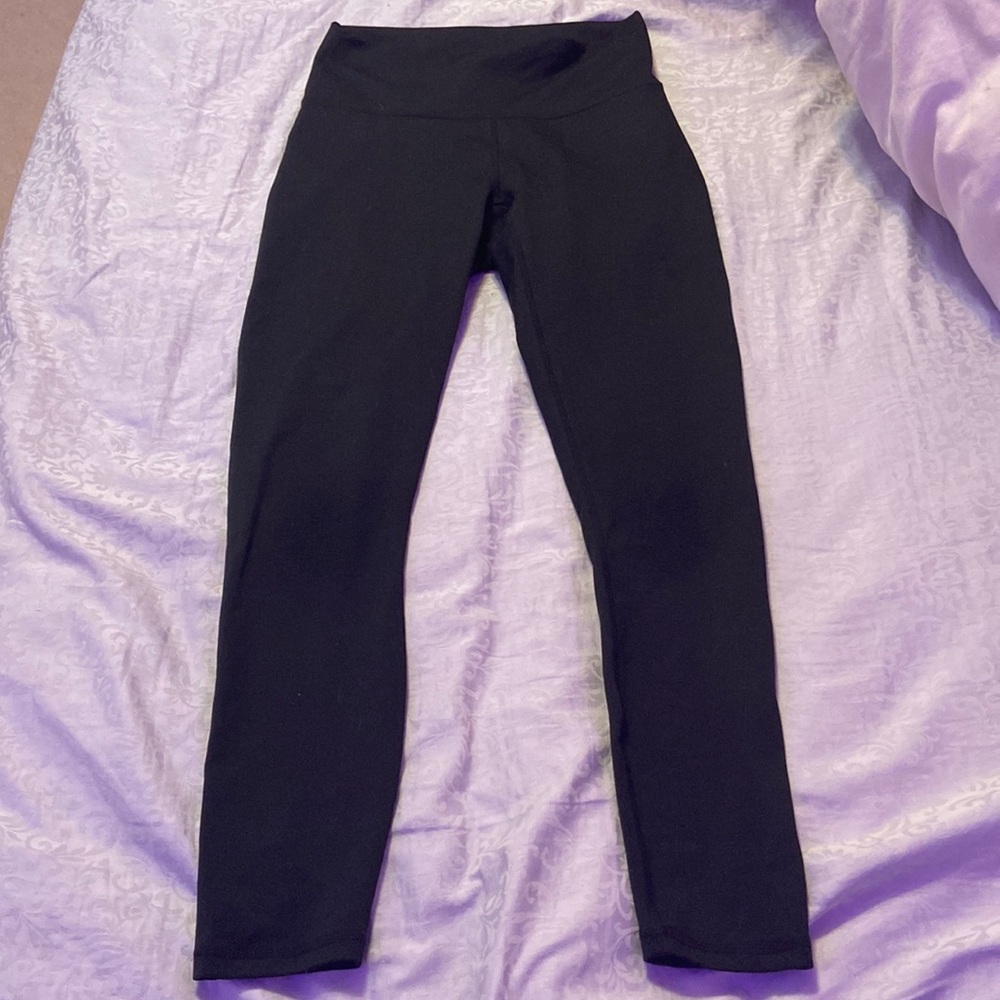 black fabletics leggings size small